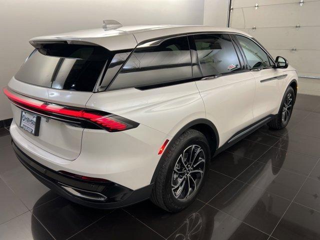 new 2025 Lincoln Nautilus car, priced at $63,270