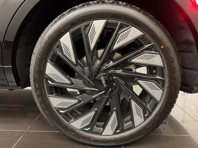 new 2025 Lincoln Nautilus car, priced at $65,550