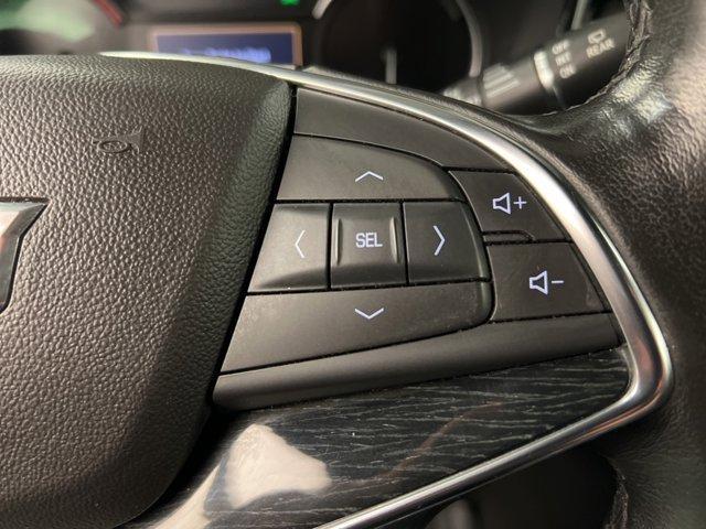 used 2020 Cadillac XT5 car, priced at $21,980
