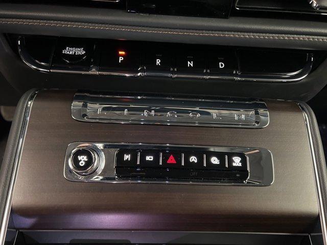 new 2025 Lincoln Aviator car, priced at $71,802