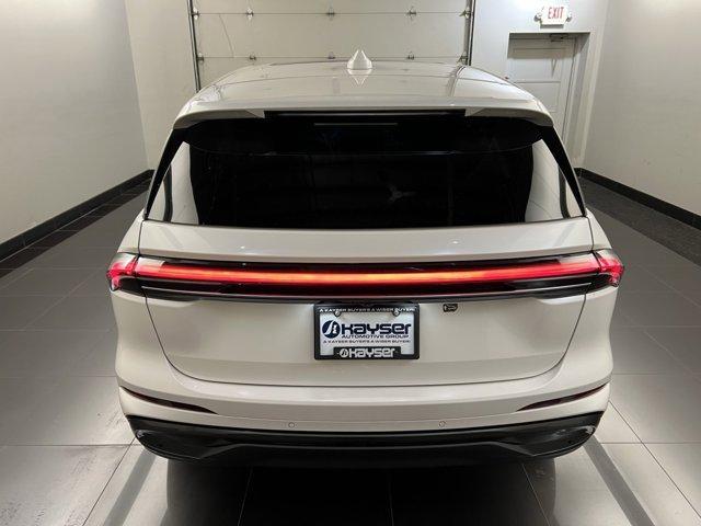 new 2025 Lincoln Nautilus car, priced at $61,560