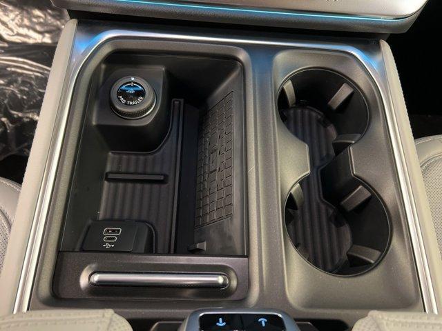 new 2025 Ford Expedition Max car, priced at $95,605