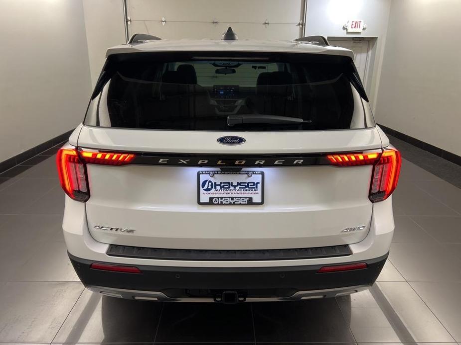 new 2025 Ford Explorer car, priced at $47,175