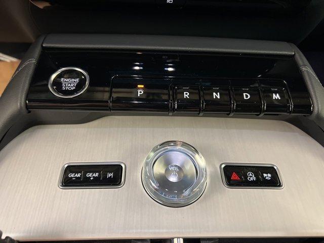 new 2025 Lincoln Navigator L car, priced at $108,550