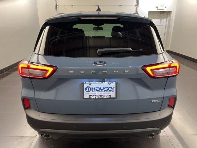 new 2025 Ford Escape car, priced at $34,615