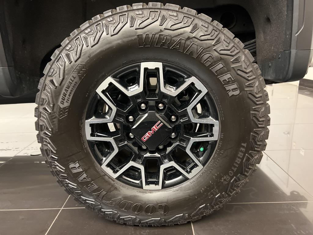 used 2024 GMC Sierra 2500 car, priced at $86,178