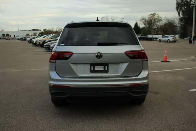 new 2024 Volkswagen Tiguan car, priced at $29,667