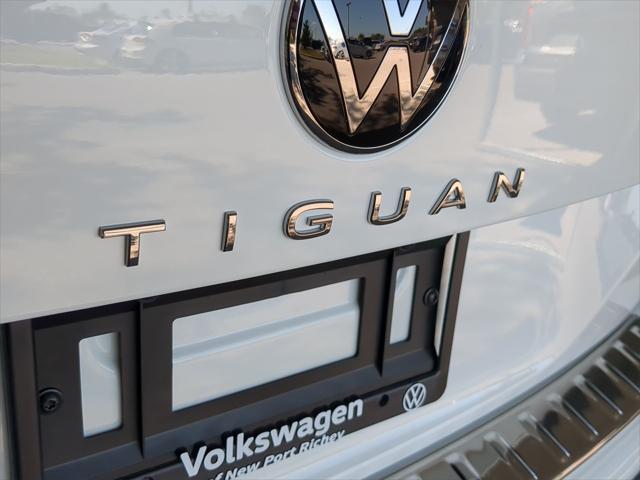 new 2024 Volkswagen Tiguan car, priced at $30,321