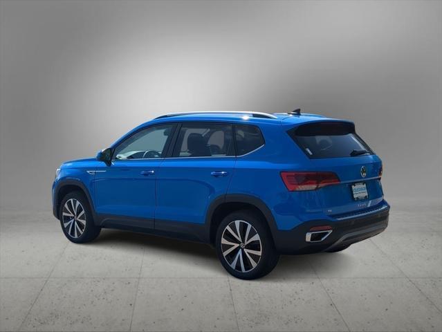 new 2024 Volkswagen Taos car