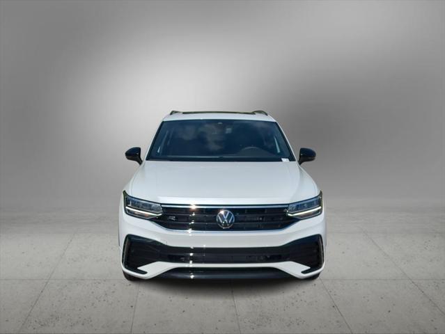 new 2024 Volkswagen Tiguan car, priced at $33,604