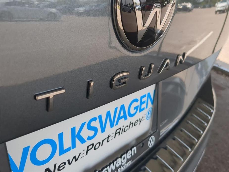 new 2024 Volkswagen Tiguan car