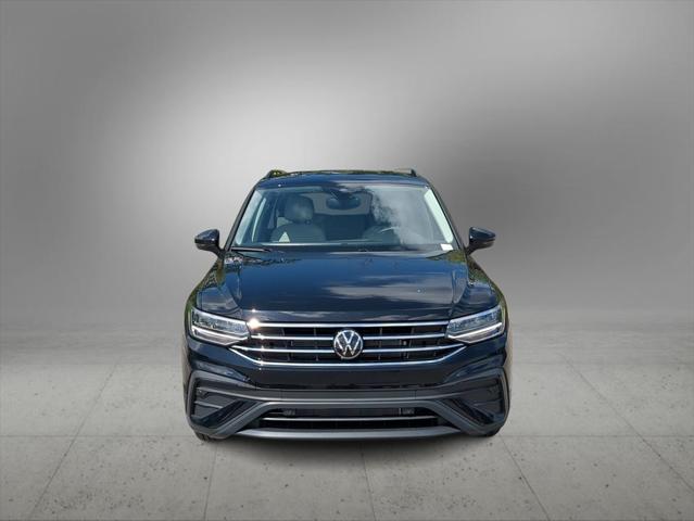 new 2024 Volkswagen Tiguan car, priced at $27,695