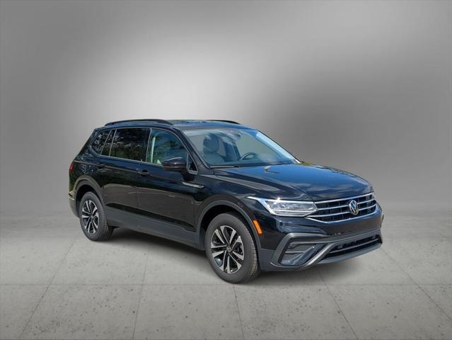 new 2024 Volkswagen Tiguan car, priced at $27,695