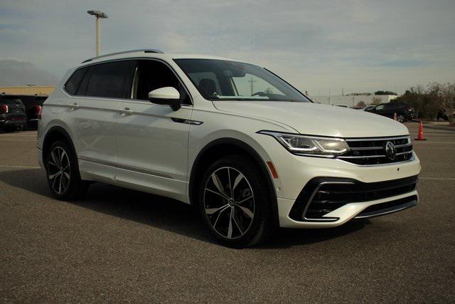 new 2024 Volkswagen Tiguan car, priced at $41,061