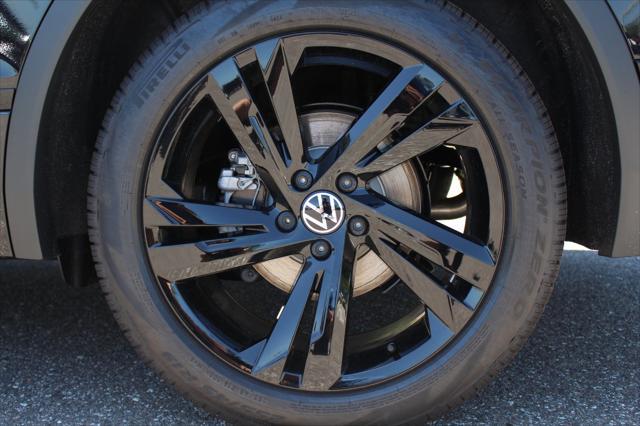 new 2024 Volkswagen Tiguan car, priced at $36,866