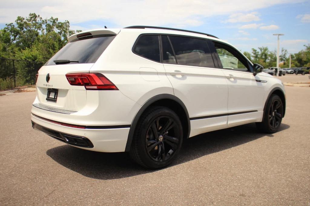 new 2024 Volkswagen Tiguan car, priced at $33,946