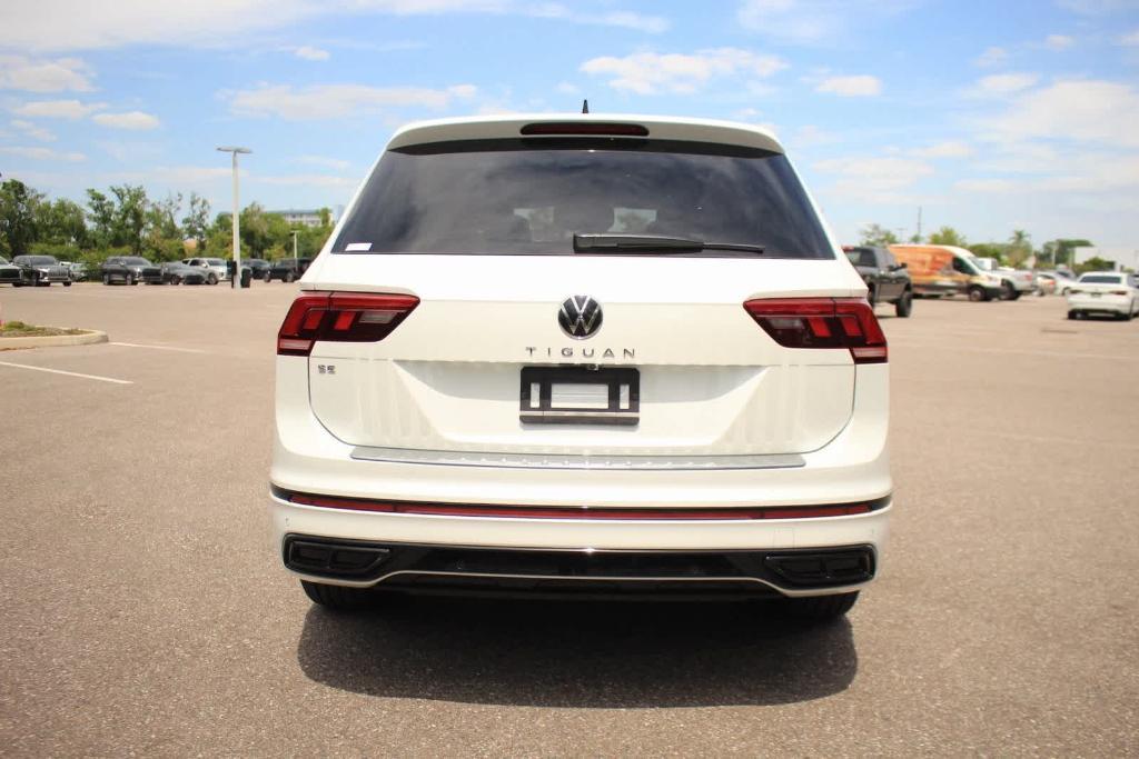 new 2024 Volkswagen Tiguan car, priced at $33,946