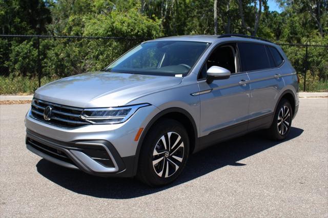 new 2024 Volkswagen Tiguan car, priced at $31,016