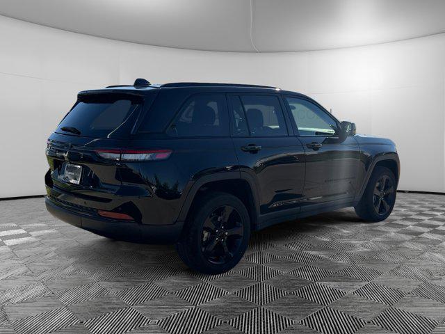 used 2023 Jeep Grand Cherokee car, priced at $31,000