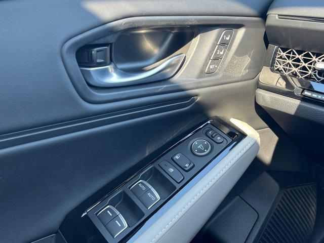 used 2025 Honda Accord Hybrid car, priced at $35,900