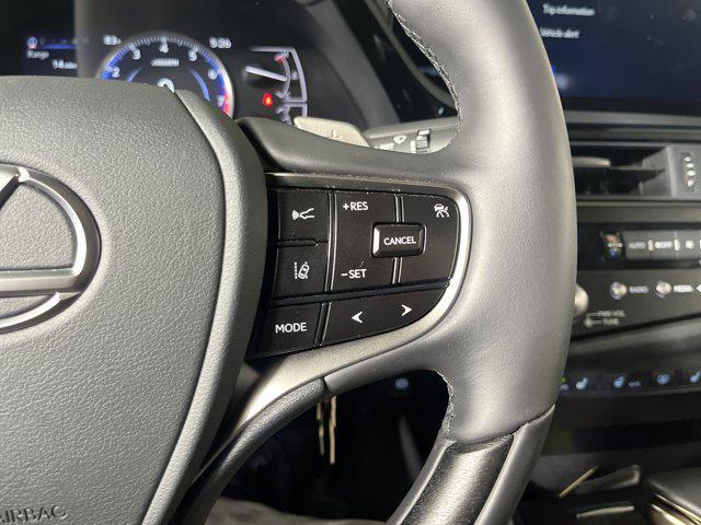 used 2025 Lexus ES 350 car, priced at $52,000