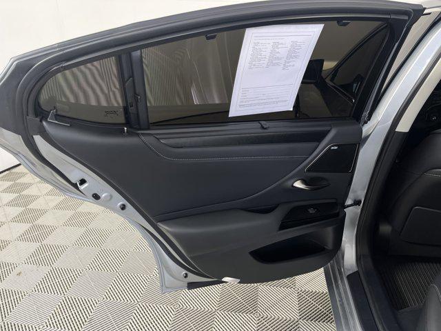used 2025 Lexus ES 350 car, priced at $52,000
