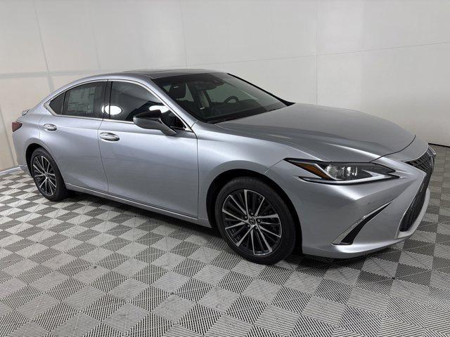 new 2025 Lexus ES 300h car, priced at $51,519