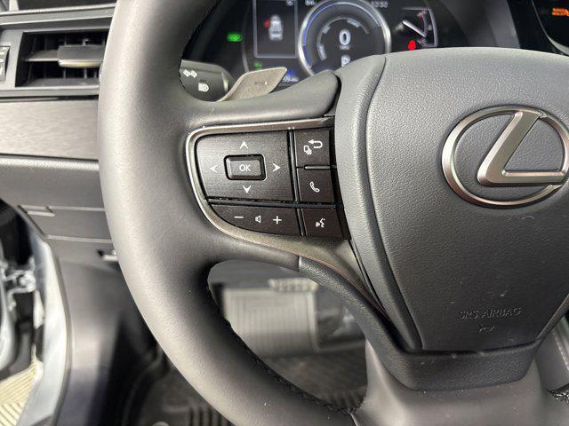 new 2025 Lexus ES 300h car, priced at $51,519
