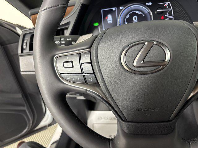 used 2024 Lexus ES 300h car, priced at $43,800