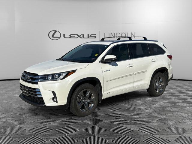 used 2019 Toyota Highlander Hybrid car, priced at $32,000