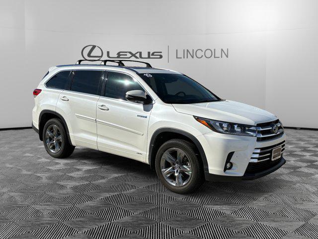 used 2019 Toyota Highlander Hybrid car, priced at $35,000