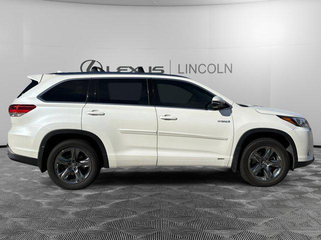 used 2019 Toyota Highlander Hybrid car, priced at $32,000