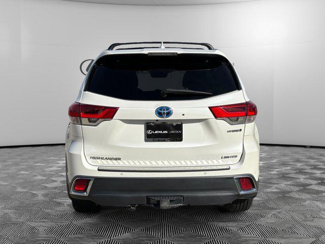 used 2019 Toyota Highlander Hybrid car, priced at $32,000