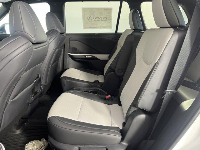 new 2025 Lexus TX 500h car, priced at $76,404