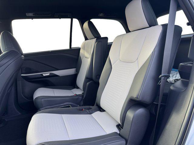 new 2025 Lexus TX 500h car, priced at $76,404