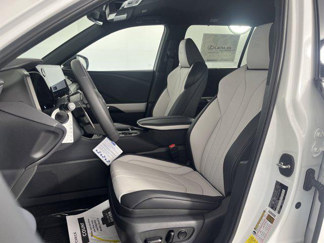 new 2025 Lexus TX 500h car, priced at $76,404