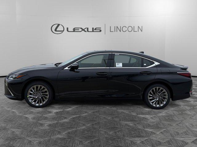 new 2025 Lexus ES 300h car, priced at $56,834