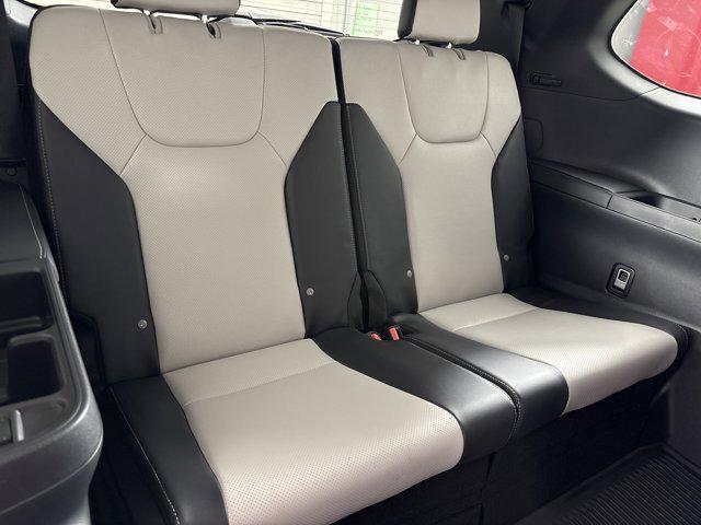 new 2025 Lexus TX 500h car, priced at $75,305