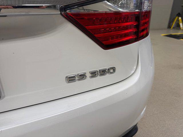 used 2013 Lexus ES 350 car, priced at $17,500