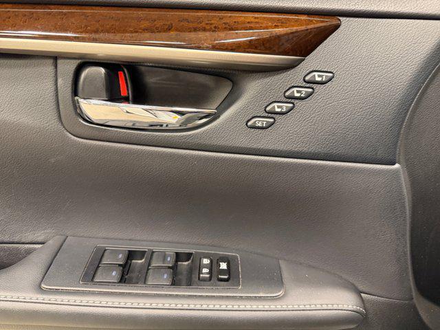 used 2013 Lexus ES 350 car, priced at $17,500