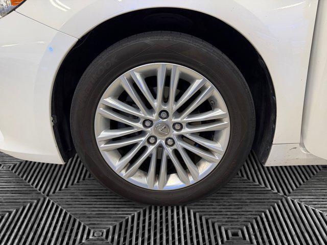 used 2013 Lexus ES 350 car, priced at $17,500