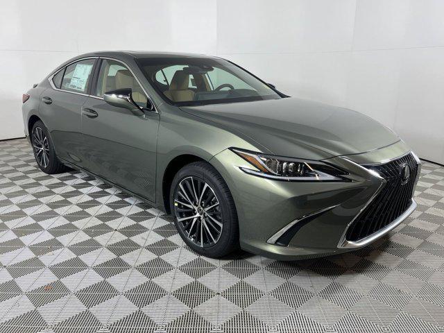 new 2025 Lexus ES 300h car, priced at $51,019