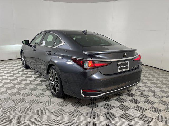 new 2025 Lexus ES 300h car, priced at $57,734