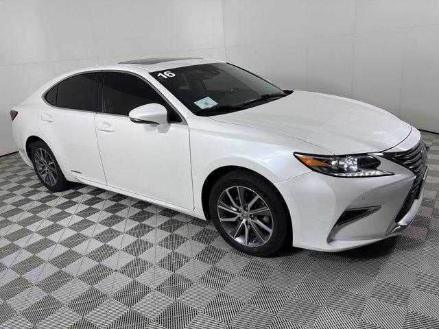 used 2016 Lexus ES 300h car, priced at $22,000