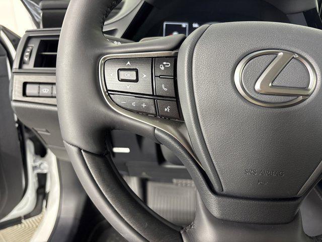 new 2025 Lexus ES 300h car, priced at $57,114