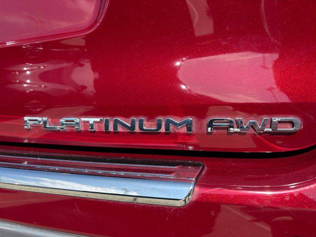 used 2022 Toyota Highlander car, priced at $41,900