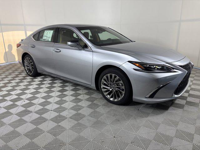 new 2025 Lexus ES 300h car, priced at $57,114