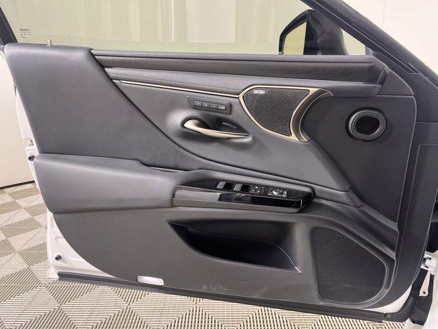 used 2023 Lexus ES 350 car, priced at $44,000