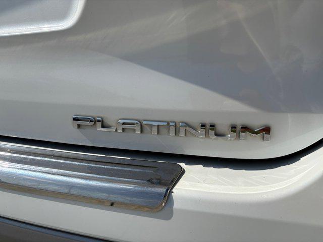 used 2021 Toyota Highlander Hybrid car, priced at $38,200