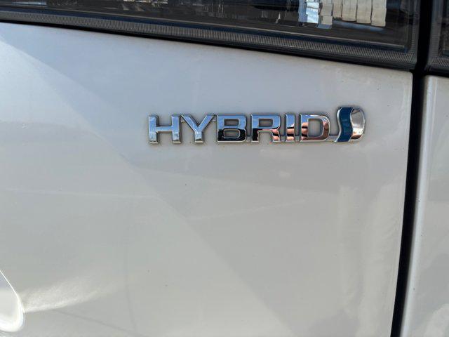 used 2021 Toyota Highlander Hybrid car, priced at $38,200